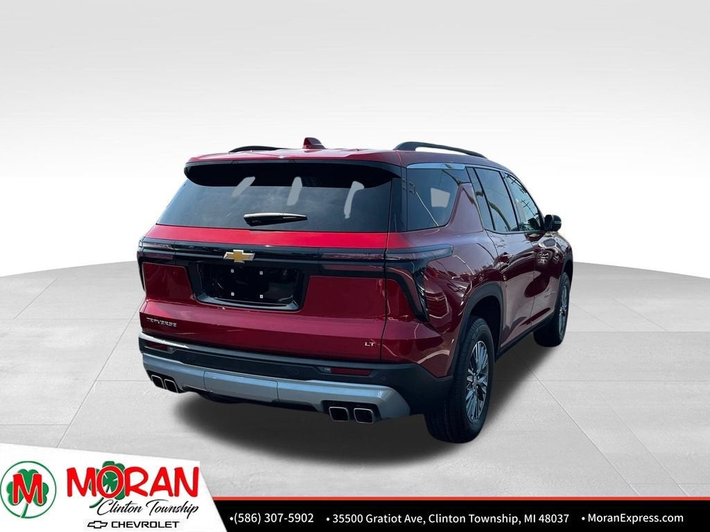 2024 Chevrolet Traverse LT