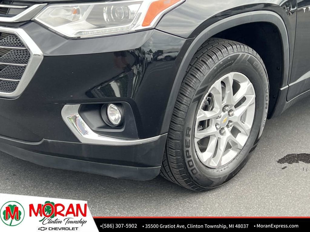 2021 Chevrolet Traverse LT Cloth