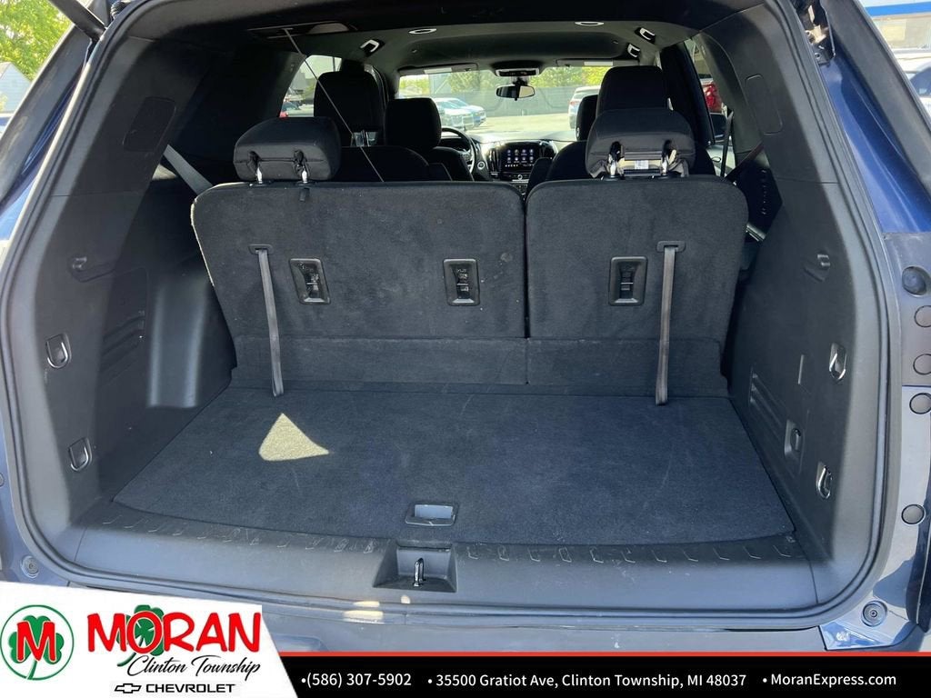 2023 Chevrolet Traverse LT Cloth