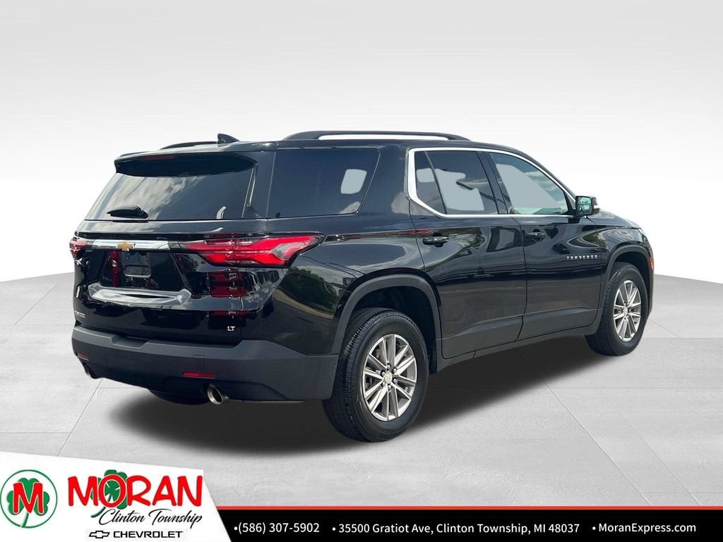 2023 Chevrolet Traverse LT Cloth