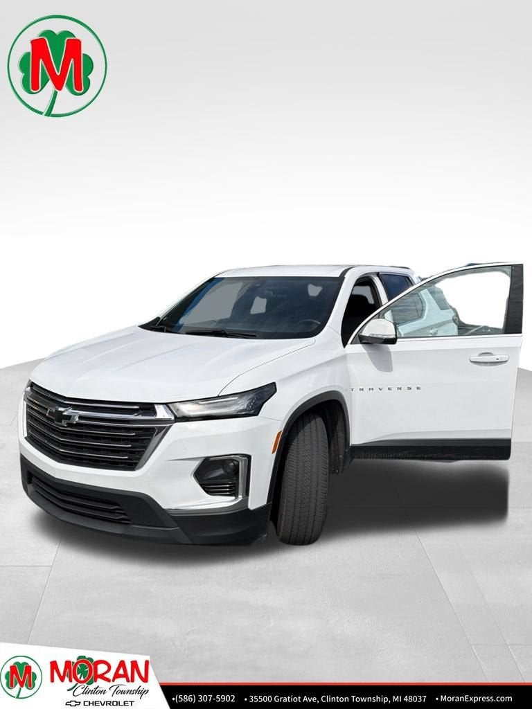 2023 Chevrolet Traverse LT Cloth