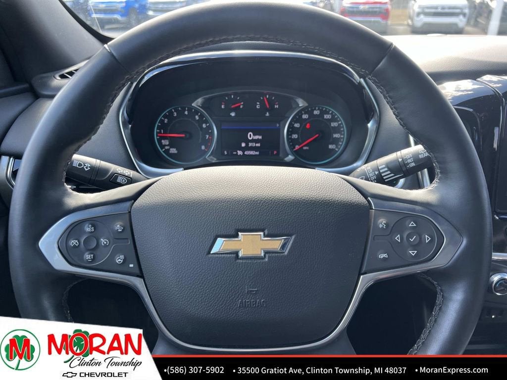 2023 Chevrolet Traverse LT Leather