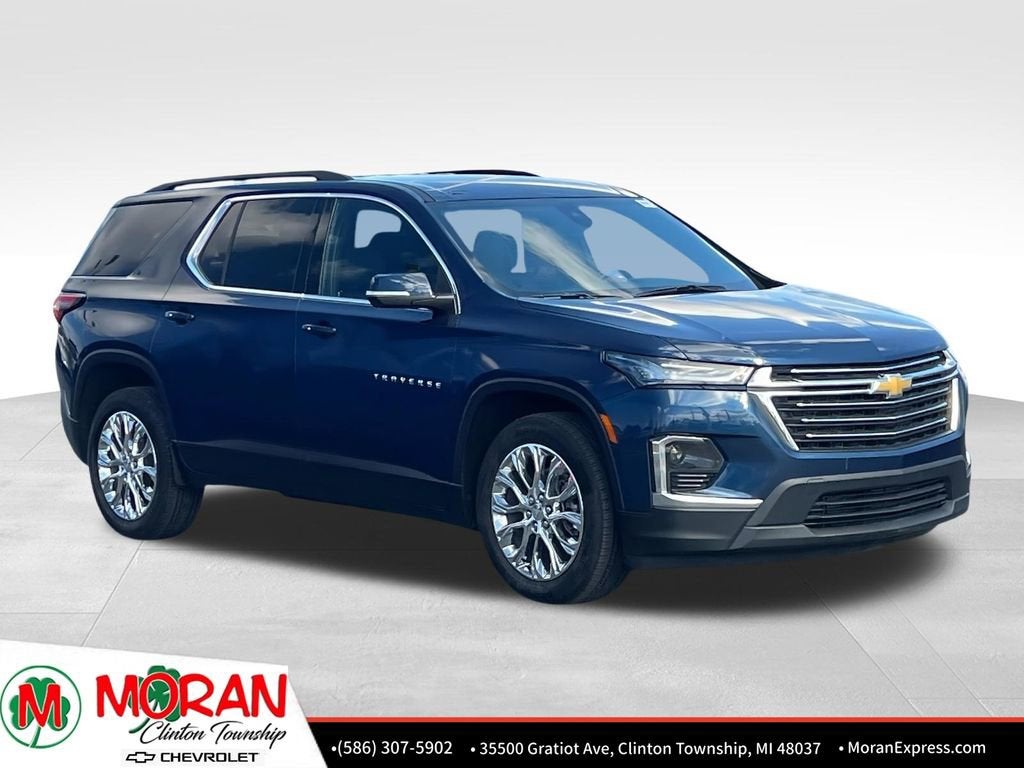 2023 Chevrolet Traverse LT Leather