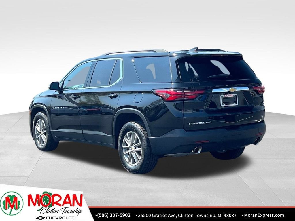 2023 Chevrolet Traverse LT Cloth