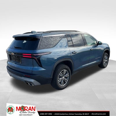 2025 Chevrolet Traverse LT