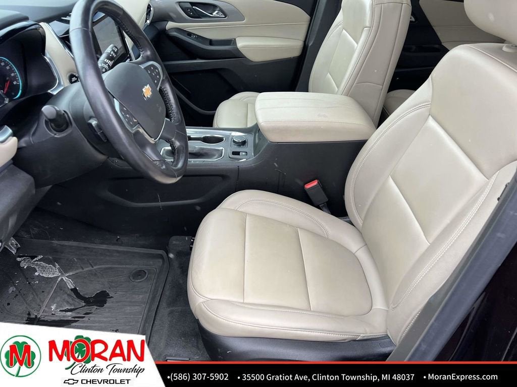 2022 Chevrolet Traverse LT Leather