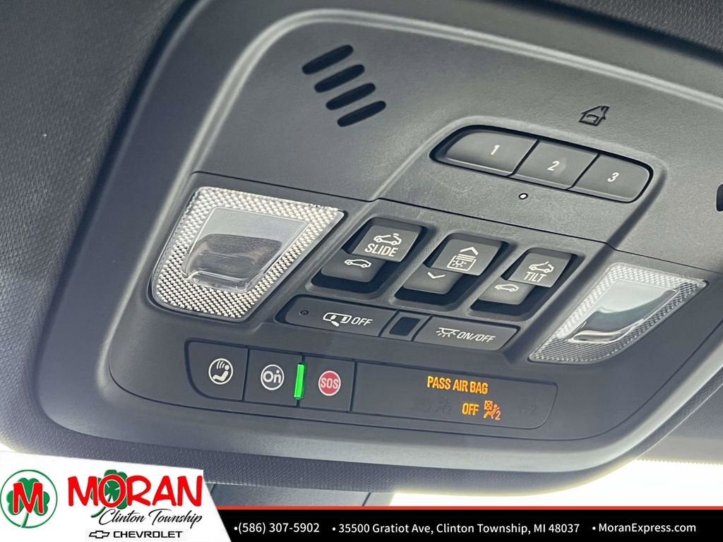 2022 Chevrolet Traverse LT Leather