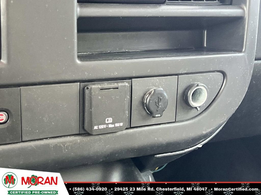 2017 Chevrolet Express Passenger 2500 LS