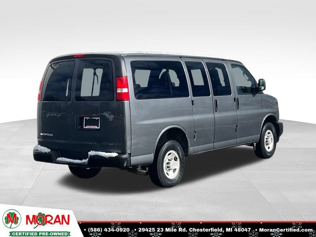2017 Chevrolet Express Passenger 2500 LS