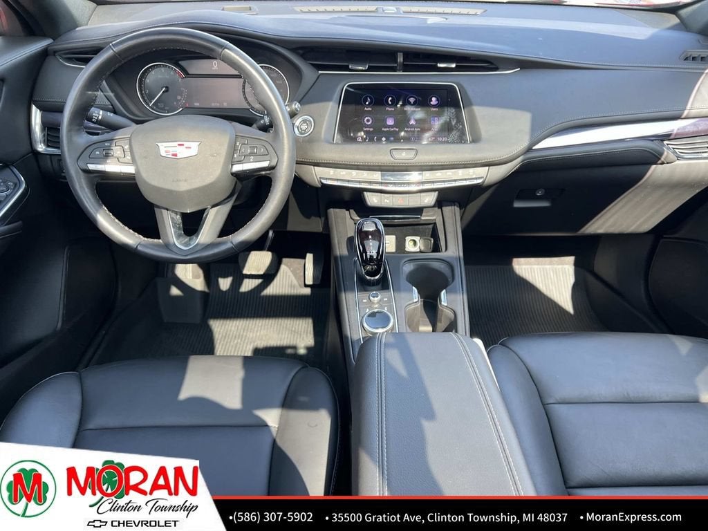2023 Cadillac XT4 Luxury