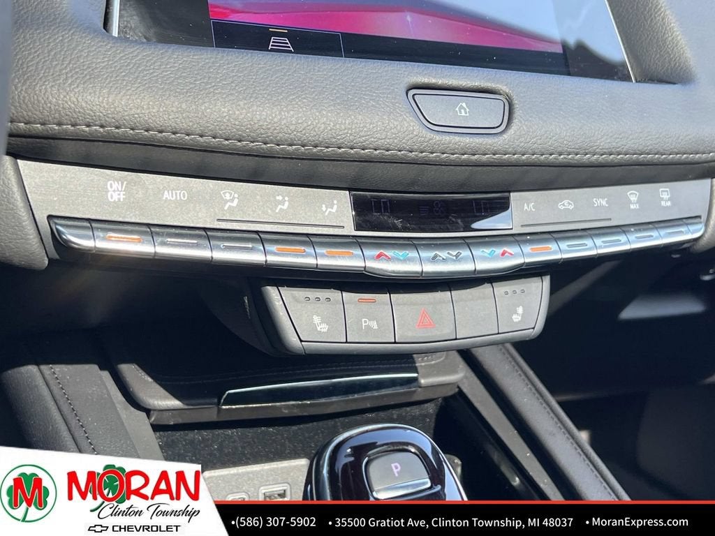 2023 Cadillac XT4 Luxury