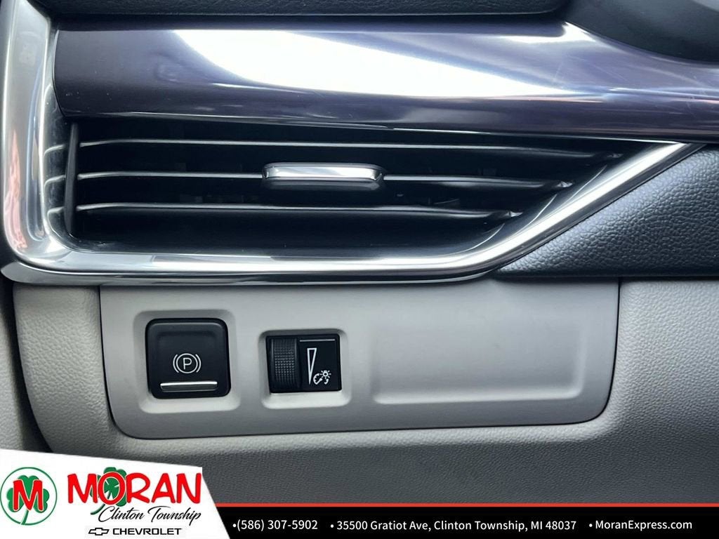 2022 Cadillac XT4 Luxury