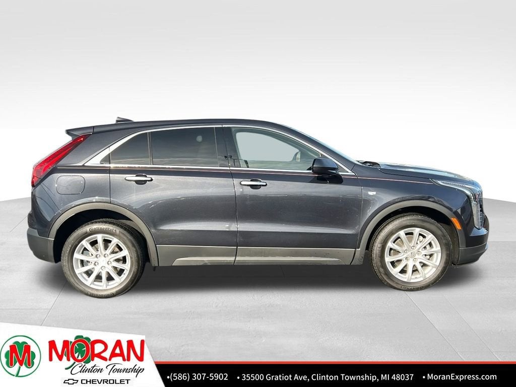 2022 Cadillac XT4 Luxury