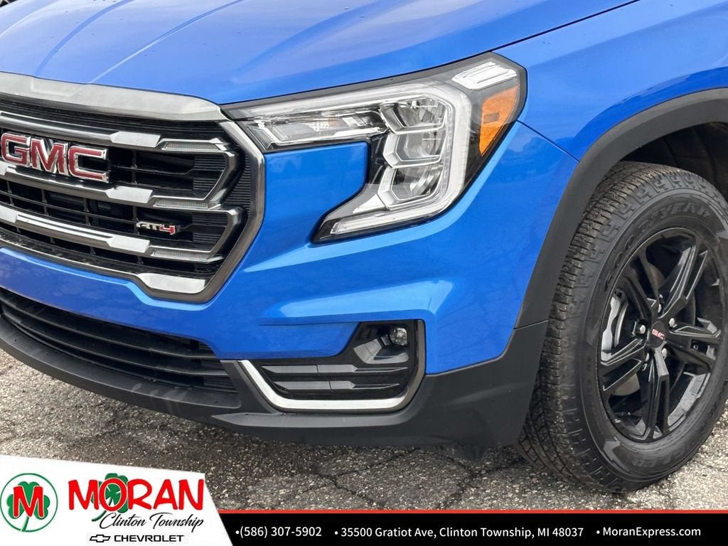 2024 GMC Terrain AT4