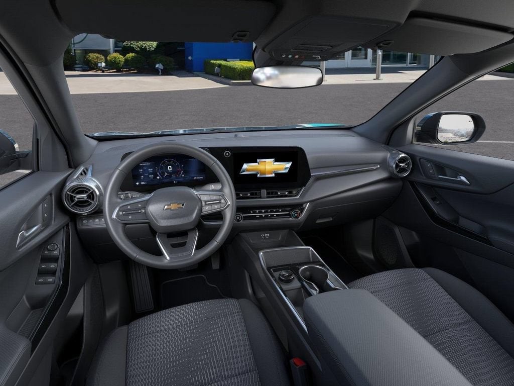 2027 Chevrolet Equinox FWD LT
