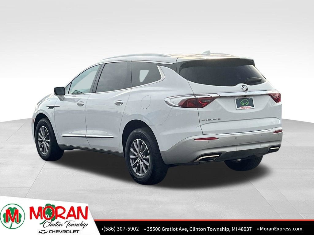 2024 Buick Enclave Essence