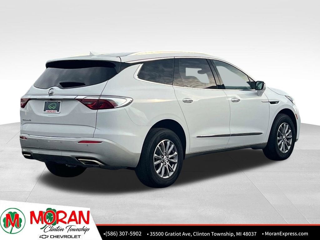 2024 Buick Enclave Essence