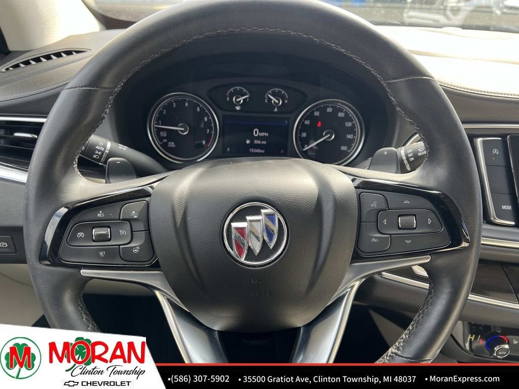 2023 Buick Enclave Essence