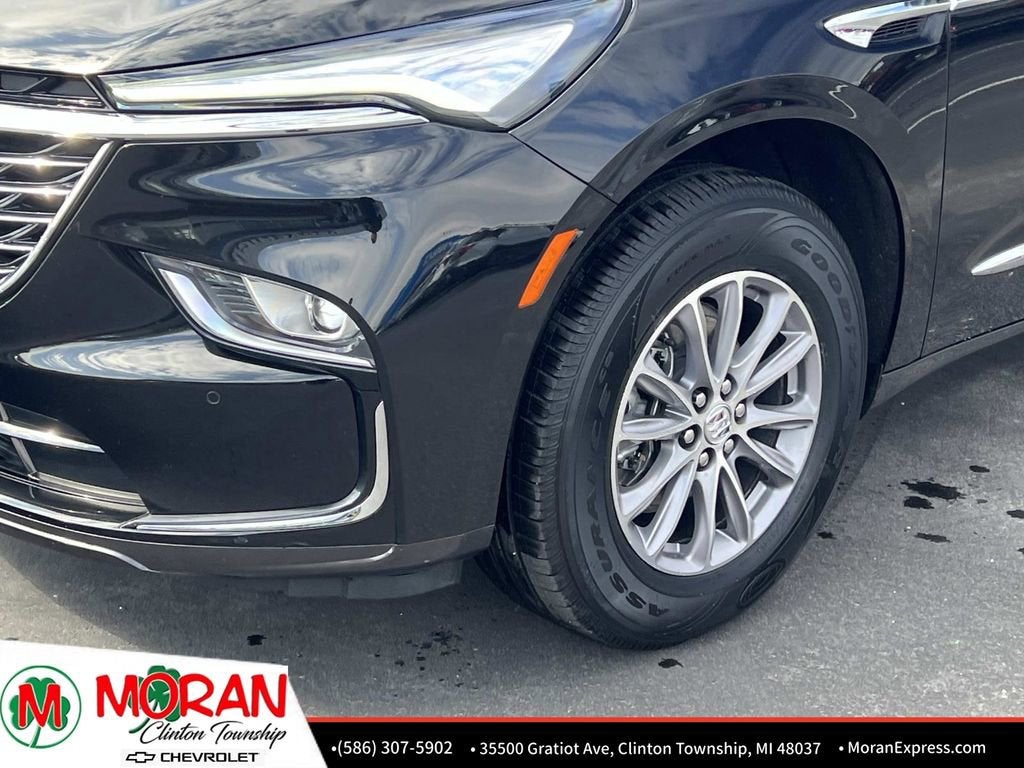 2023 Buick Enclave Essence