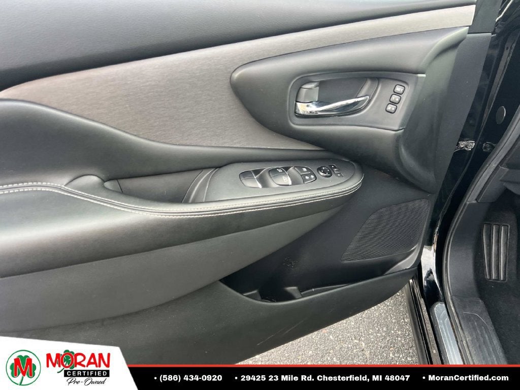 2022 Nissan Murano SL