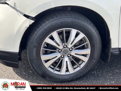 2017 Nissan Pathfinder SV