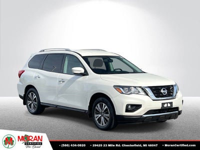 2017 Nissan Pathfinder SV