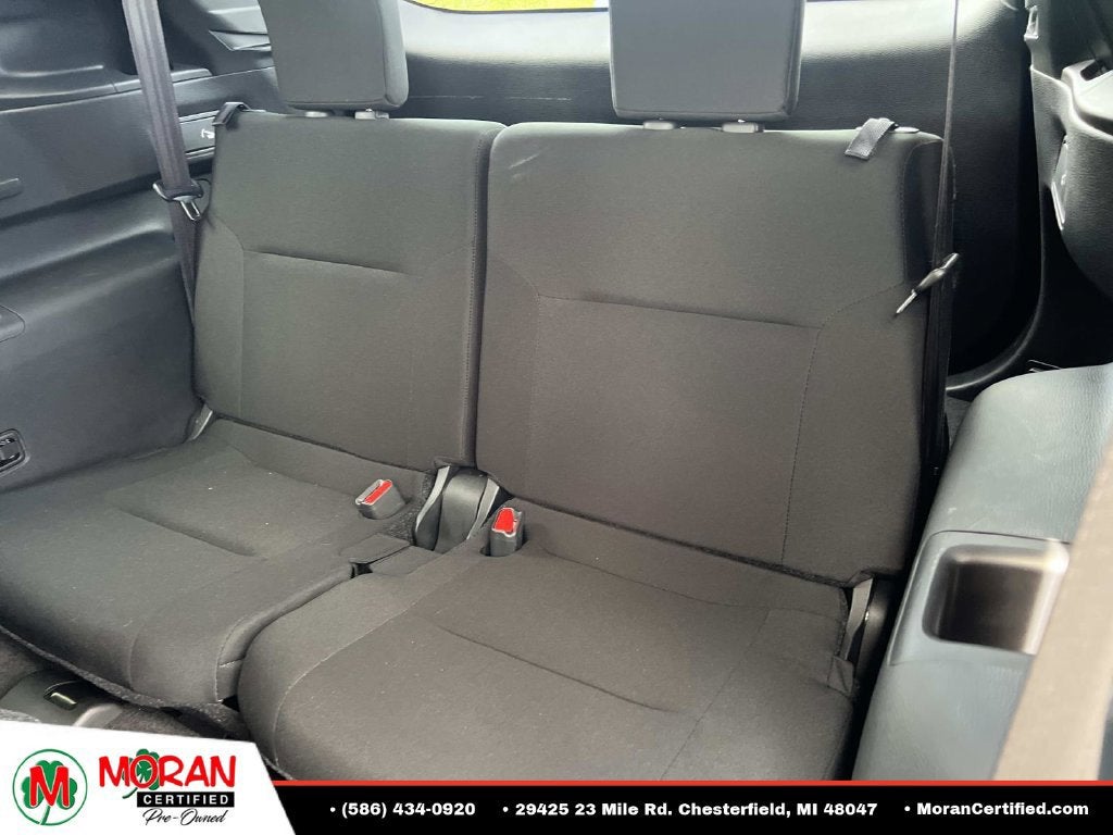 2022 Mitsubishi Outlander ES