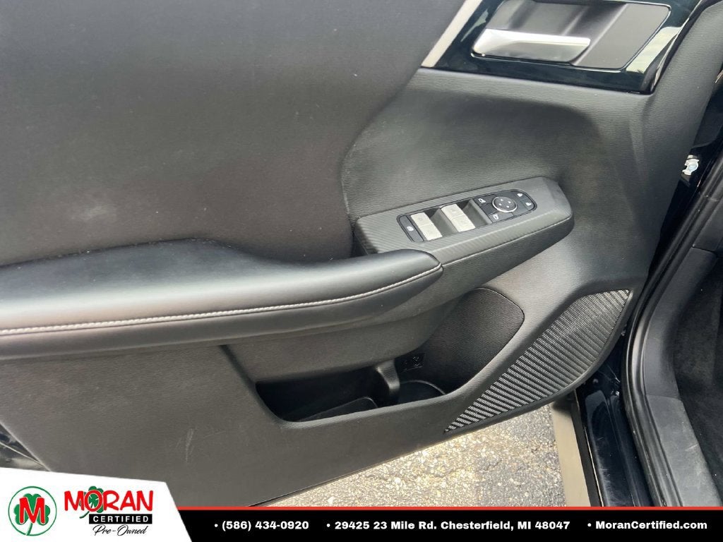 2022 Mitsubishi Outlander ES