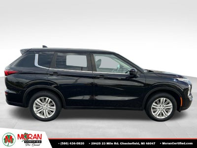 2022 Mitsubishi Outlander ES