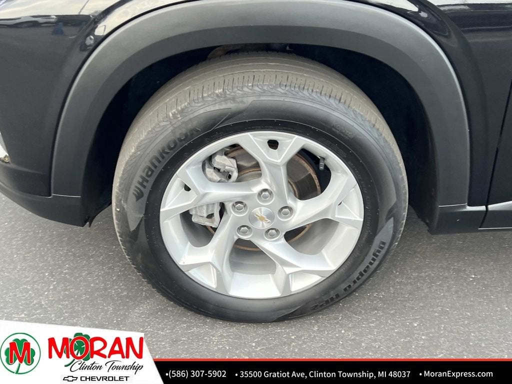 2025 Chevrolet Trax LS