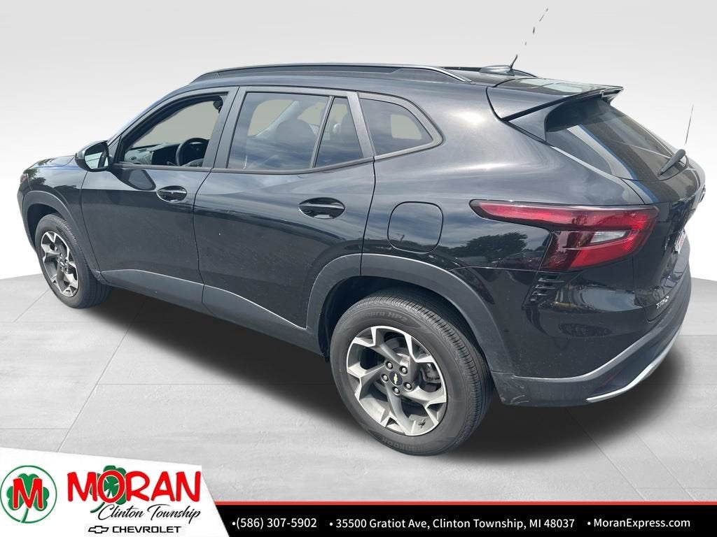 2024 Chevrolet Trax LT
