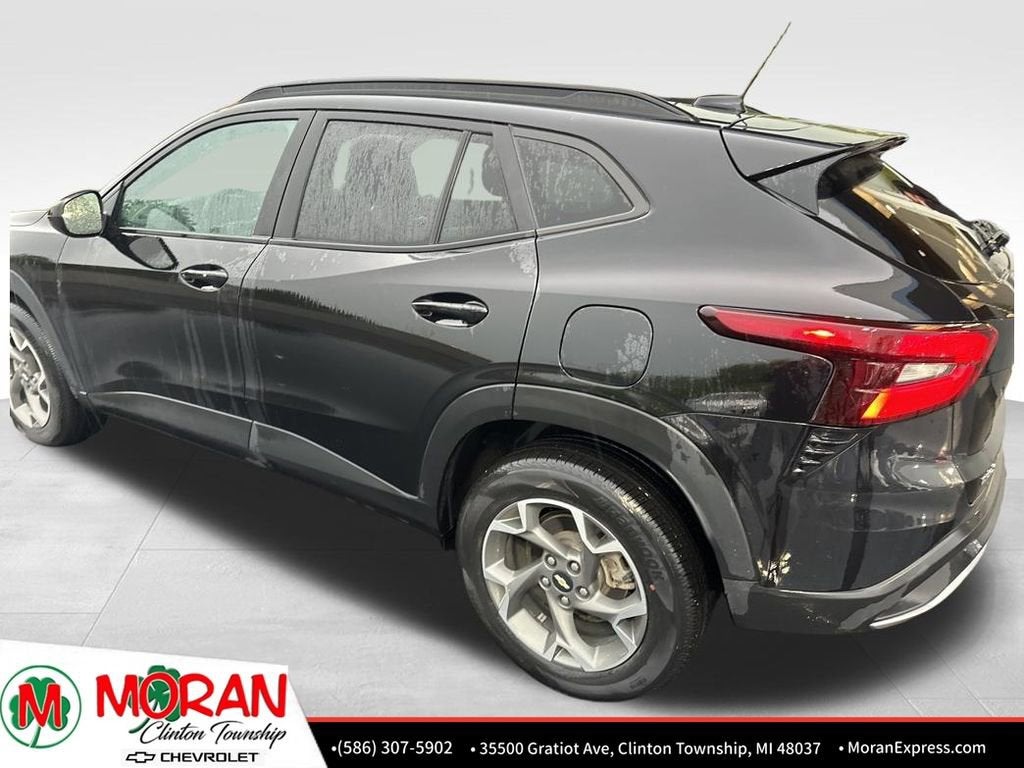 2024 Chevrolet Trax LT