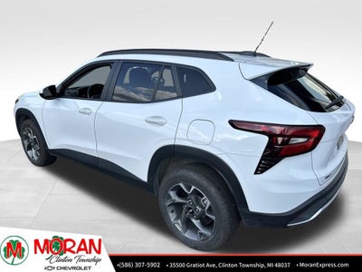 2025 Chevrolet Trax LT