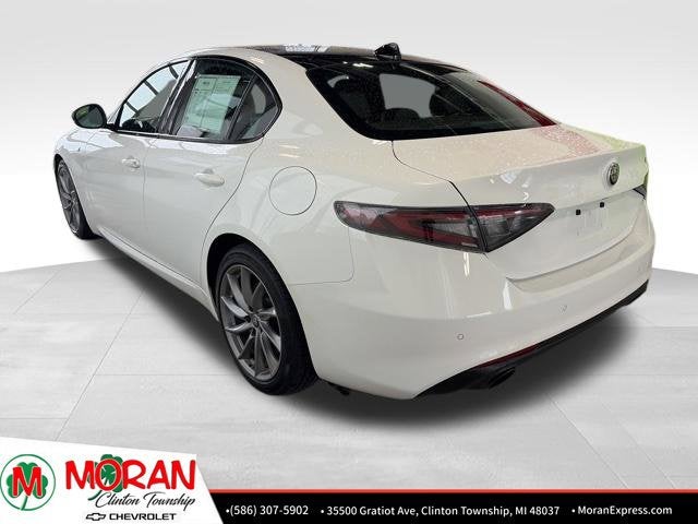 2024 Alfa Romeo Giulia Ti RWD