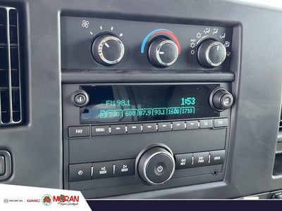 2025 GMC Savana Cutaway 3500 1WT