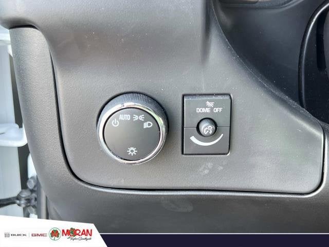 2025 GMC Savana Cutaway 3500 1WT