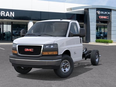 2025 GMC Savana Cutaway 3500 1WT