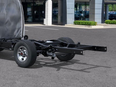 2025 GMC Savana Cutaway 3500 1WT