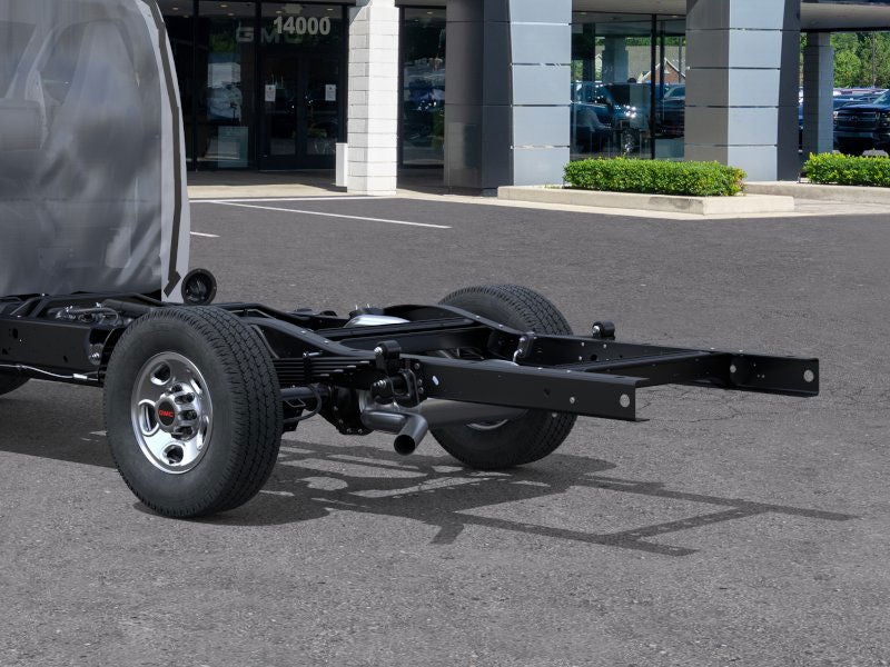 2025 GMC Savana Cutaway 3500 1WT