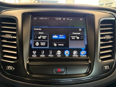 2015 Chrysler 200 S