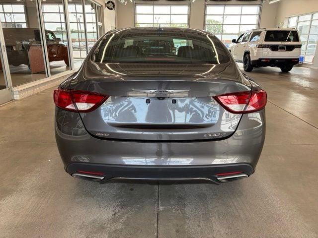 2015 Chrysler 200 S