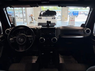 2012 Jeep Wrangler Unlimited Sahara