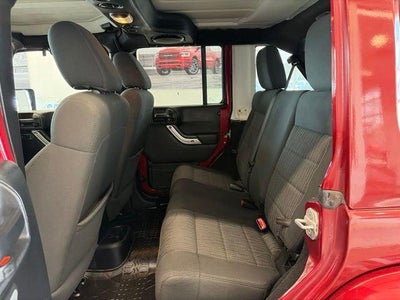 2012 Jeep Wrangler Unlimited Sahara