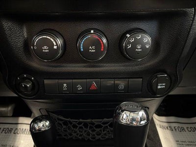 2012 Jeep Wrangler Unlimited Sahara
