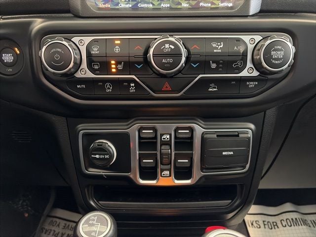 2022 Jeep Wrangler Unlimited Sahara 4x4