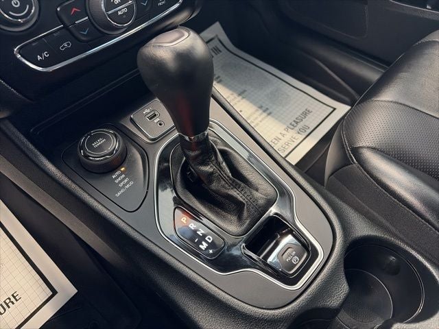 2023 Jeep Cherokee Altitude Lux 4x4