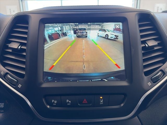 2023 Jeep Cherokee Altitude Lux 4x4