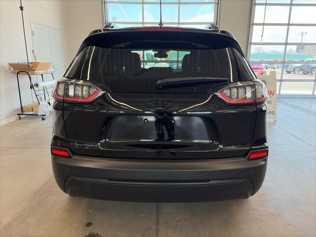 2023 Jeep Cherokee Altitude Lux 4x4