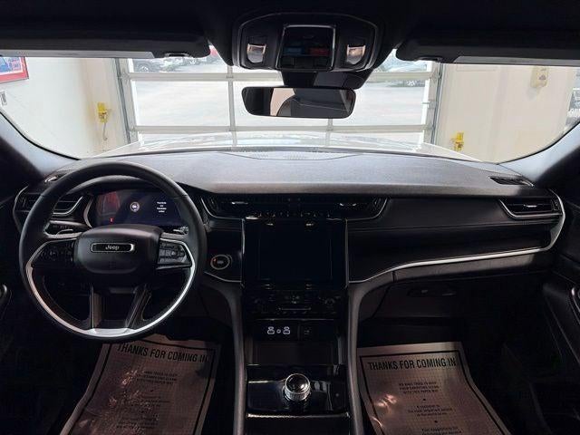 2025 Jeep Grand Cherokee Laredo X 4x4