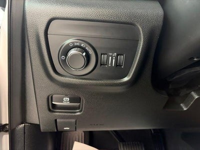 2025 Jeep Grand Cherokee Laredo X 4x4